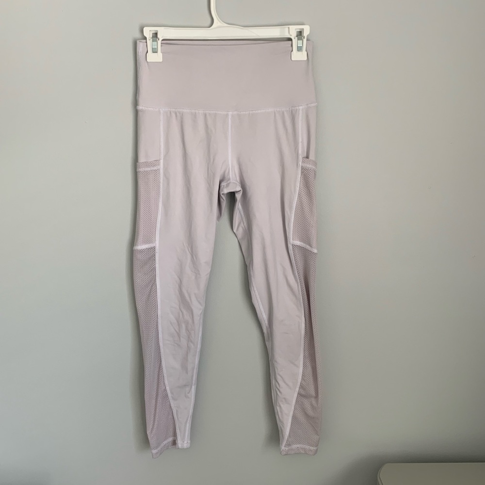 White Aerie Cropped Leggings